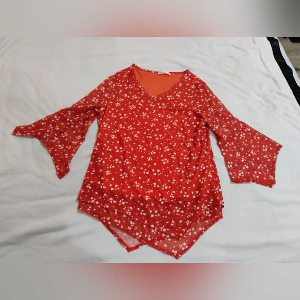 Red V-Neck Bell-Sleeve Blouse with Handkerchief Hem and White Spots